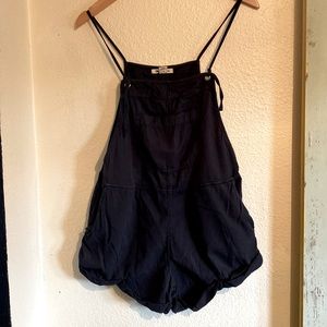 Billabong shorts jumpsuit